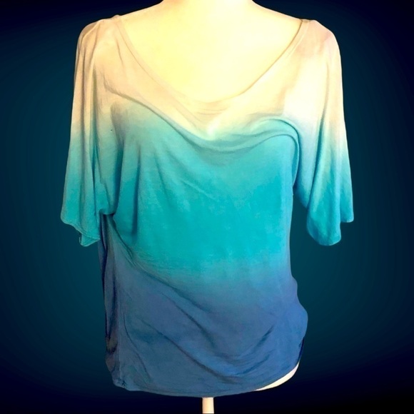 Medium Bebe Ombré turquoise to blue blouse - Picture 1 of 6